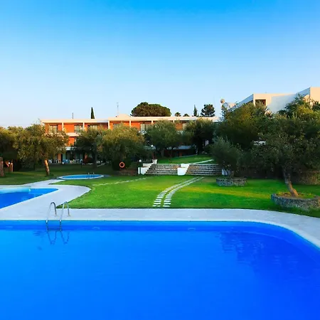 Hotel Saint Nicholas 3*