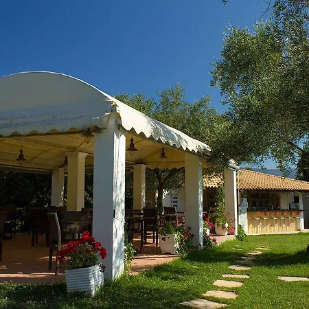 Saint Nicholas Hotel 3*