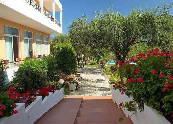 Saint Nicholas Ξενοδοχείο Γουβιά