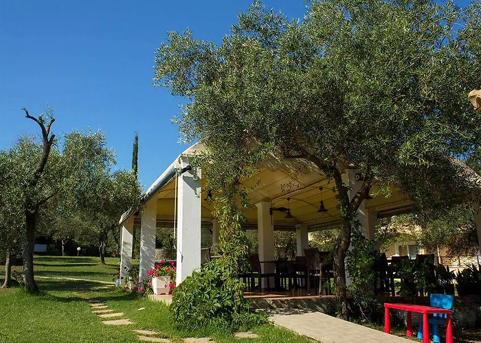 Saint Nicholas Ξενοδοχείο Γουβιά