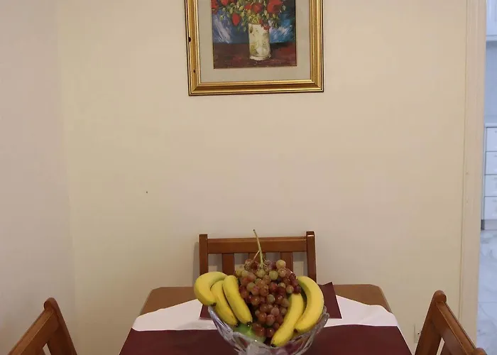 Saint Nicholas Hotel 3*